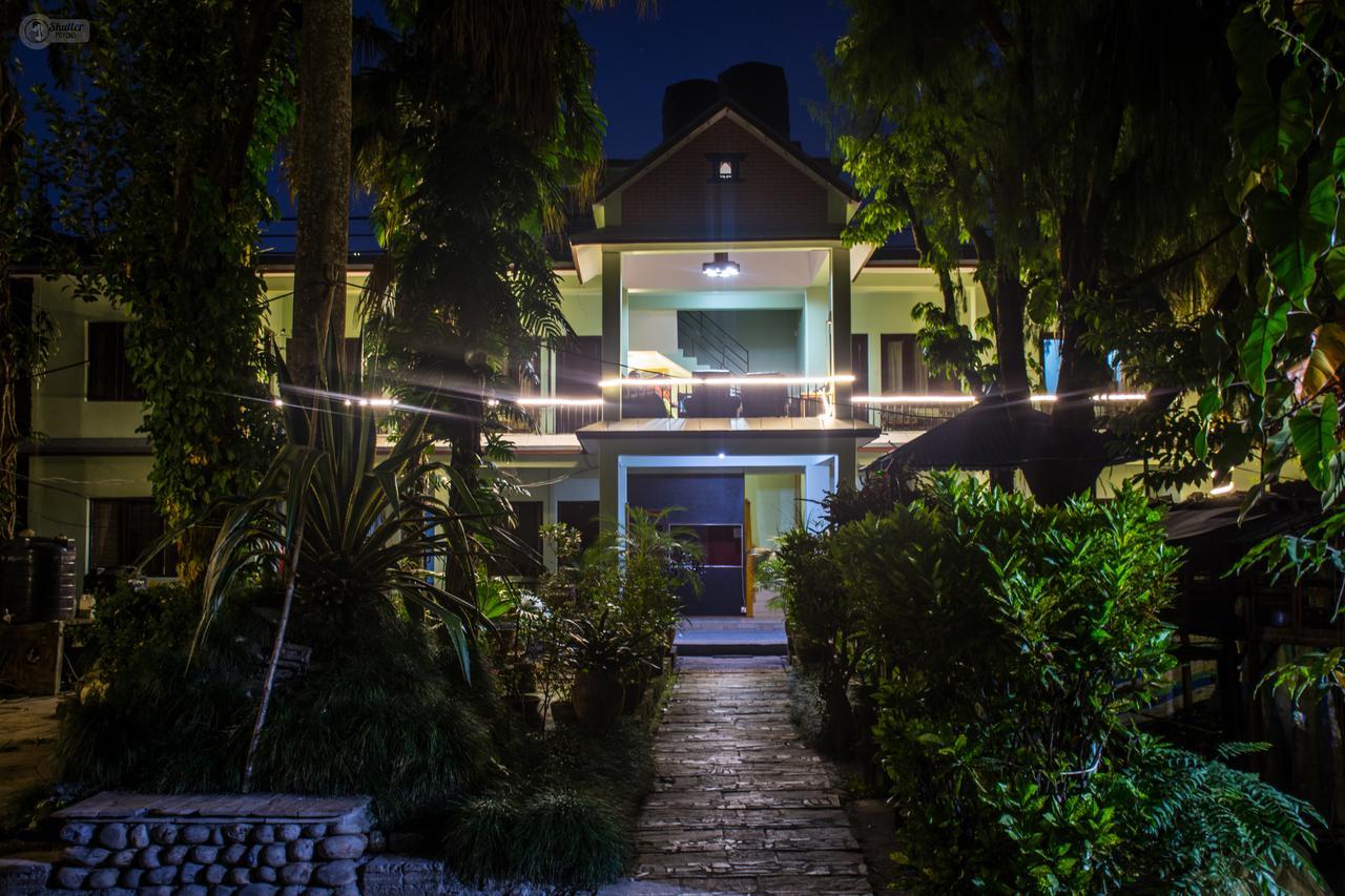 Yeti Guest House Pokhara Exterior photo