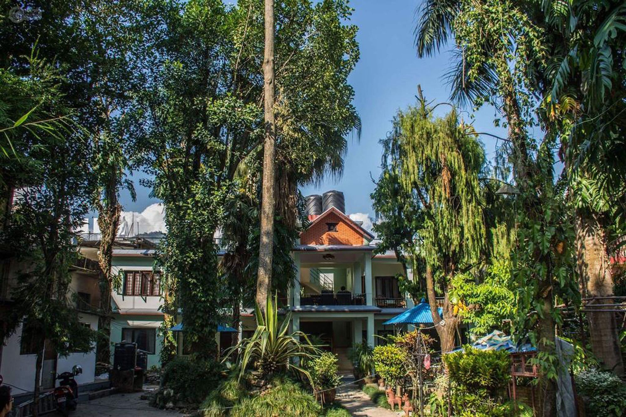 Yeti Guest House Pokhara Exterior photo
